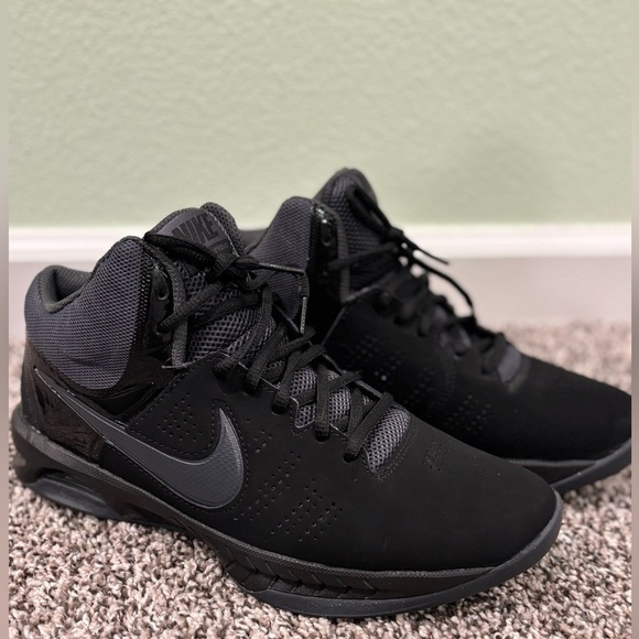 Nike Other - Nike Men's Black and Gray Sneakers Size 8.5